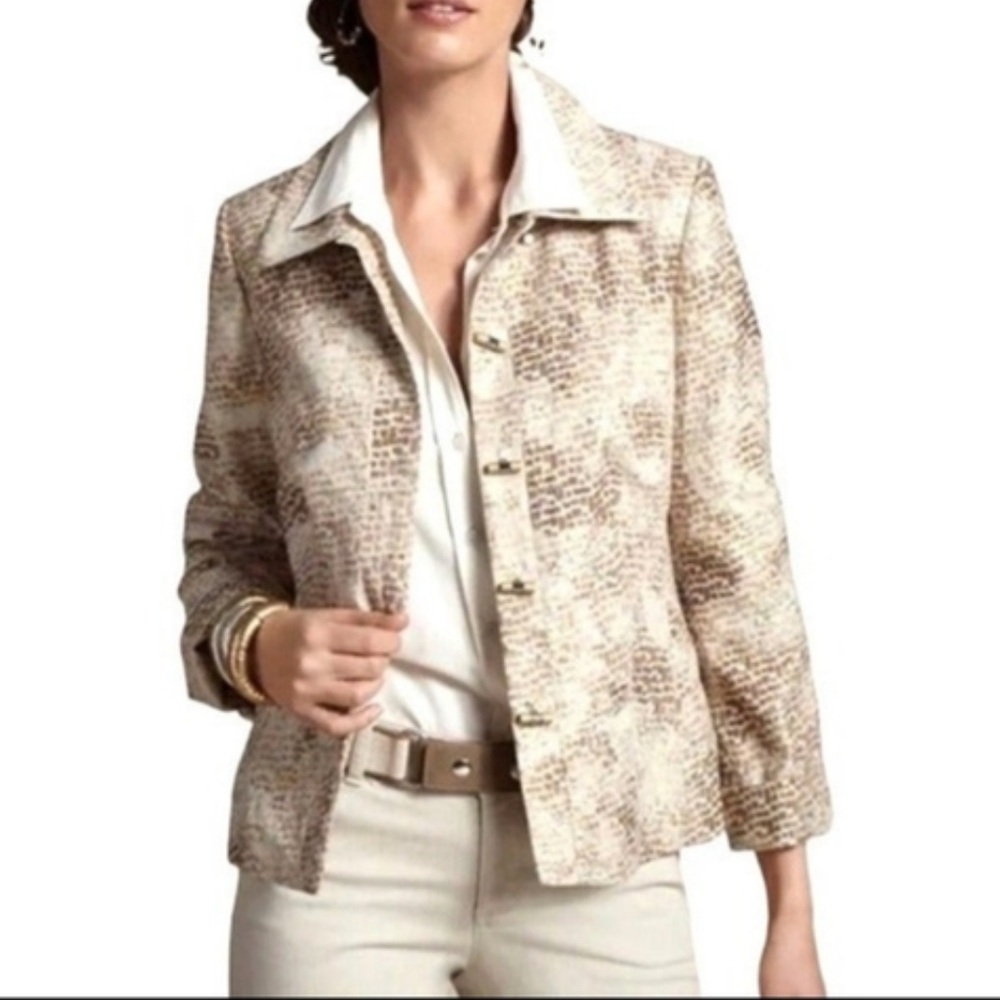 NWT Chicos Pebbled Jacquard Antique Ivory Blazer
